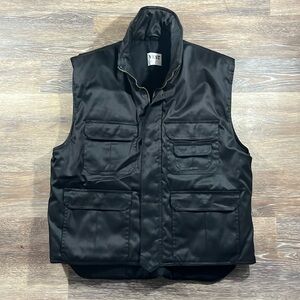 Black Thick Oversized Cargo Vest